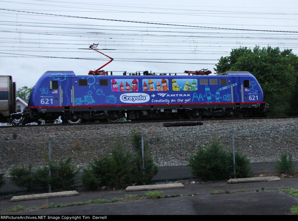 AMTK 621 broadside view.